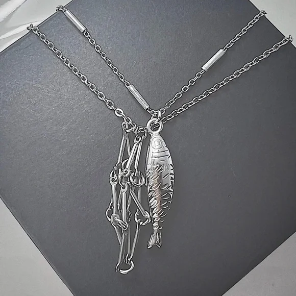 In the Fishes Mouth 2 Necklace Bundle Platinum 🎣 - Picture 1 of 3